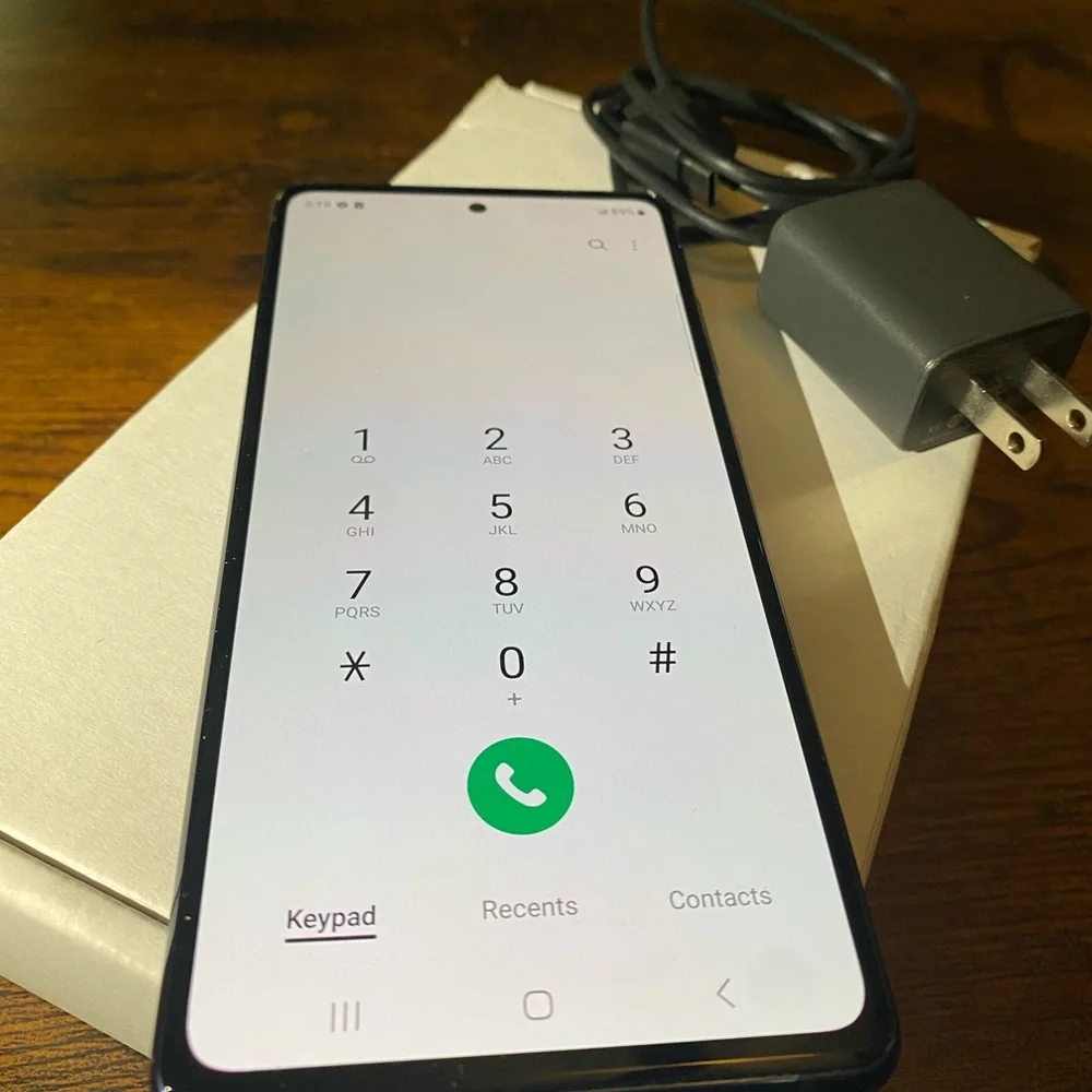 Samsung Galaxy S20 fe 128GB 5G unlocked